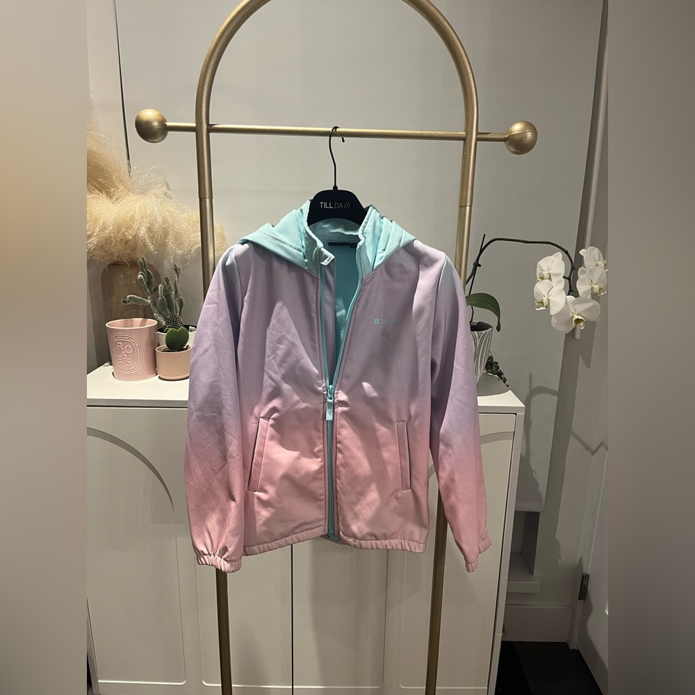 Rain jacket